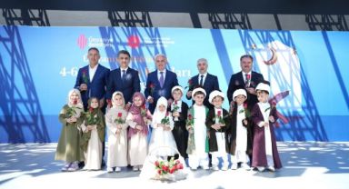 BAŞKAN YILDIRIM KUR’AN KURSU ÖĞRENCİLERİNE SERTİFİKALARINI VERDİ